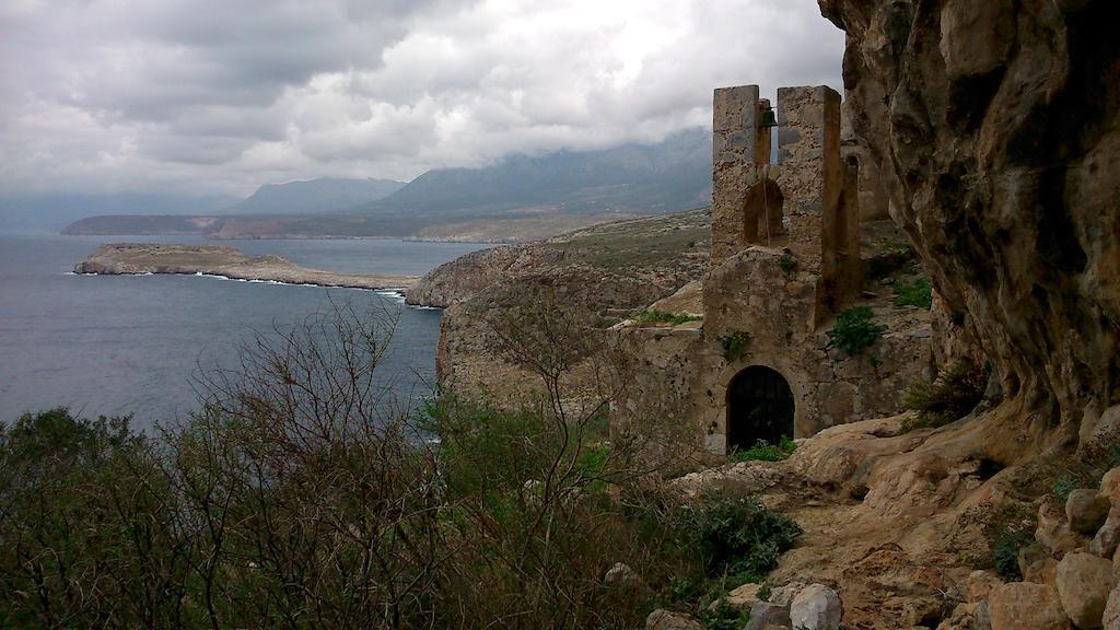 Отель Tsitsiris Castle Stavrion Экстерьер фото