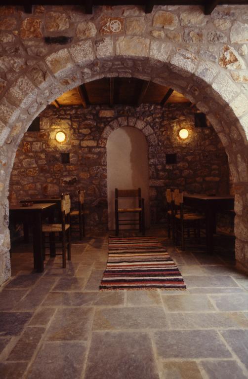 Отель Tsitsiris Castle Stavrion Экстерьер фото